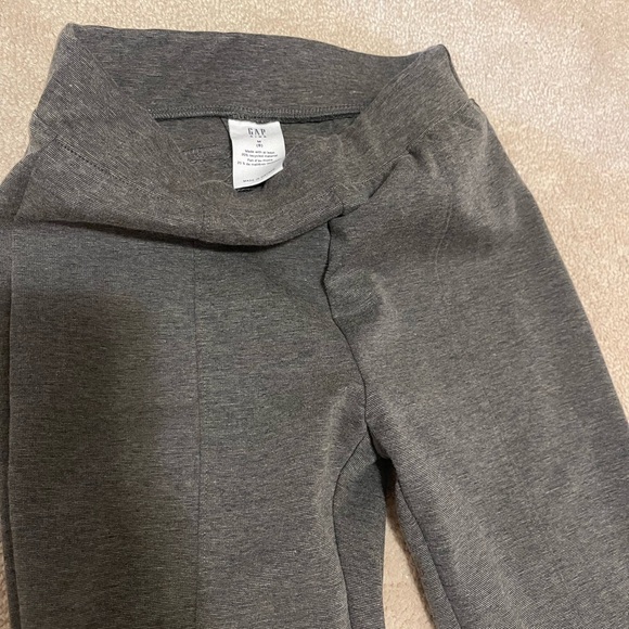GIRLS GAP grey pants new with tags - Picture 1 of 4